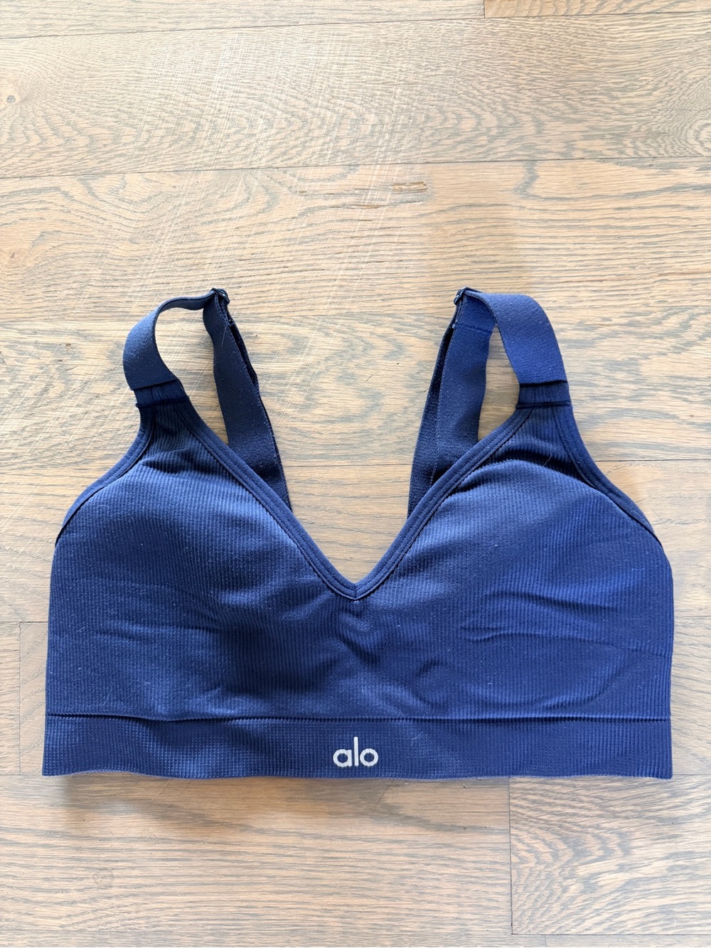 Alo Deep V Seamless Sports Bra in Navy